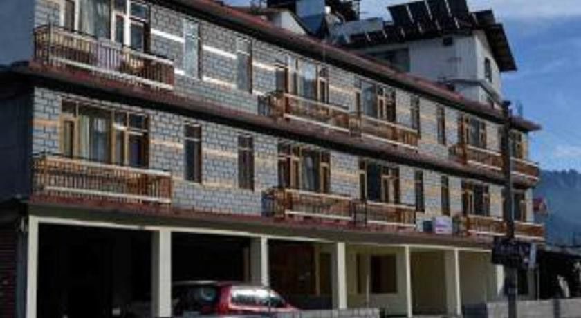 Hotel Prini Inn Manāli Eksteriør bilde